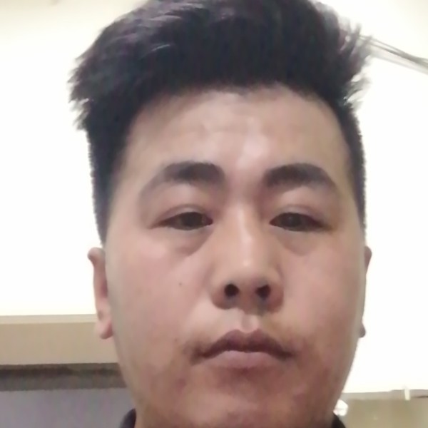 虚拟挽手绝恋的照片