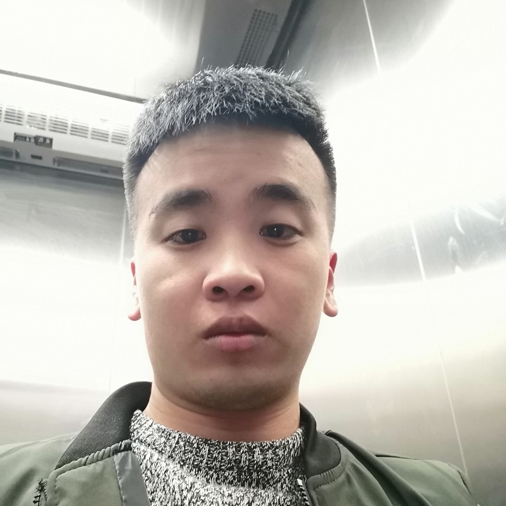 西装还欣喜的照片