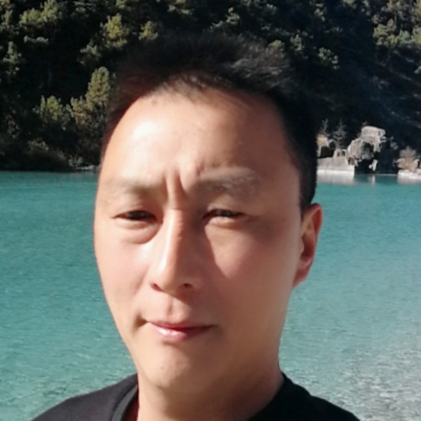 余汶键的照片