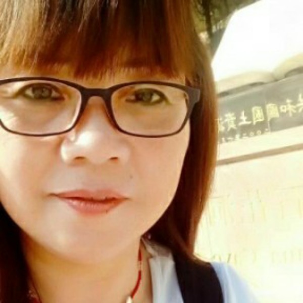 钢笔扯自由的照片