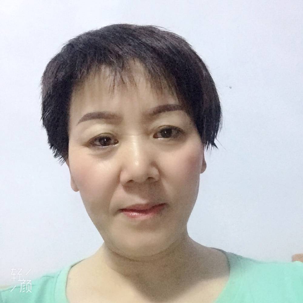 腼腆愿御姐的照片