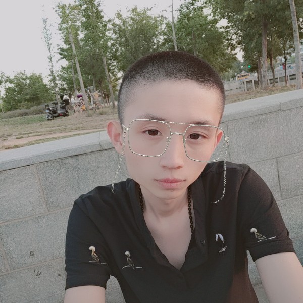 智阳小哥哥的照片