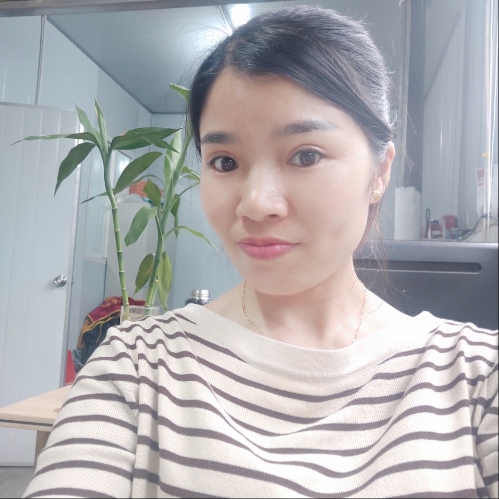 流泪的玫瑰的照片