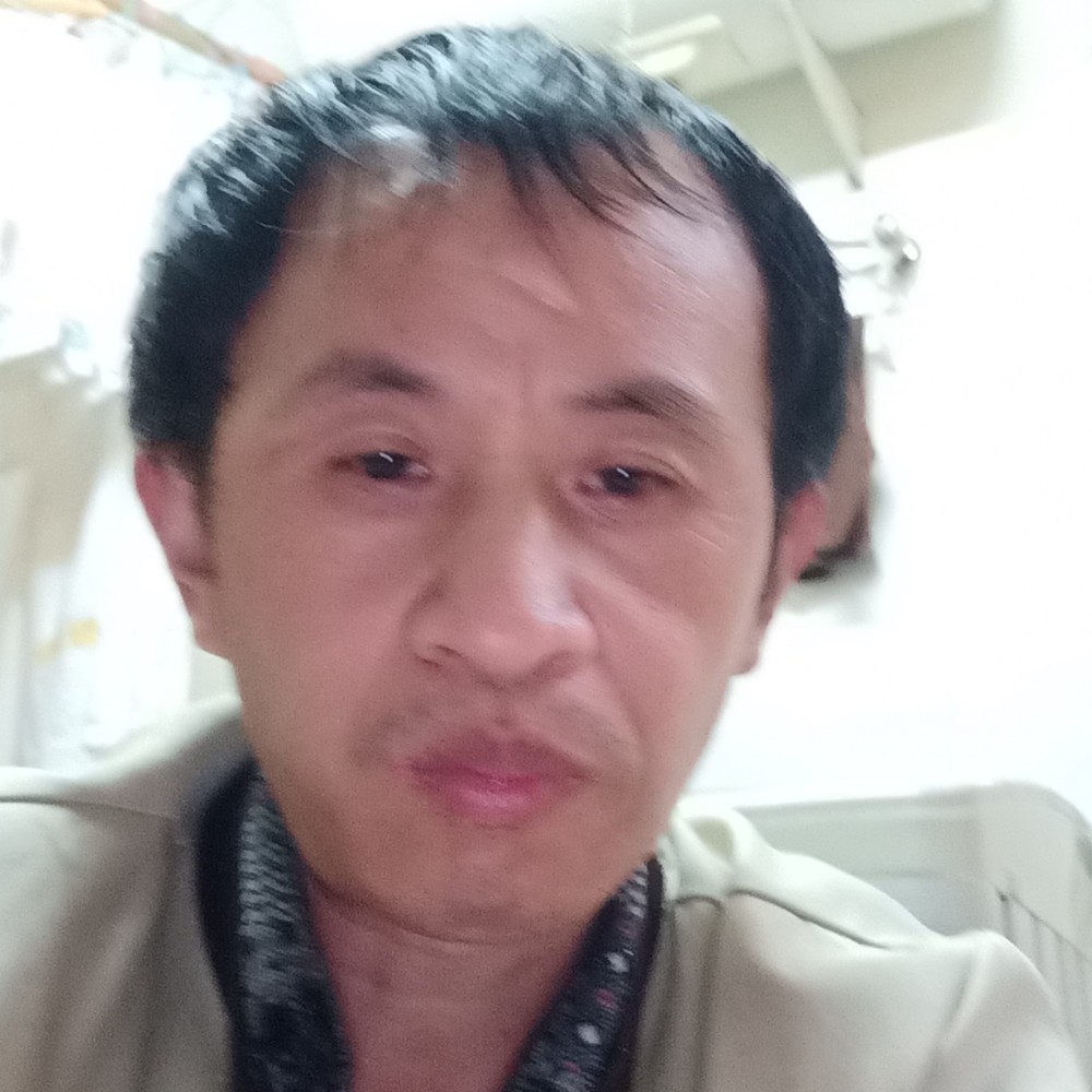 A敏的照片