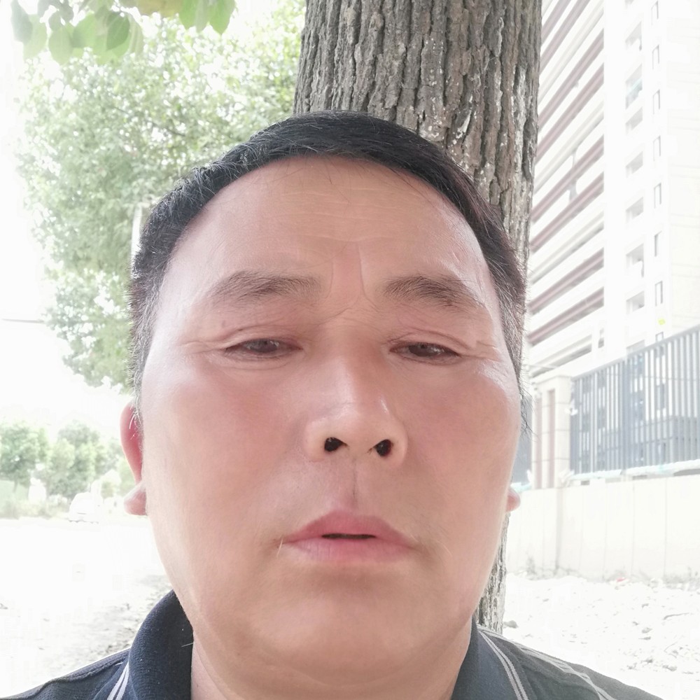 牛排迎清爽的照片