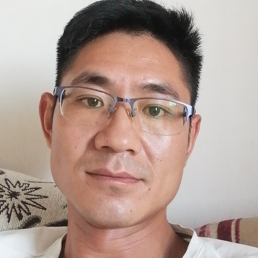 鲜花放弃寂冷的照片