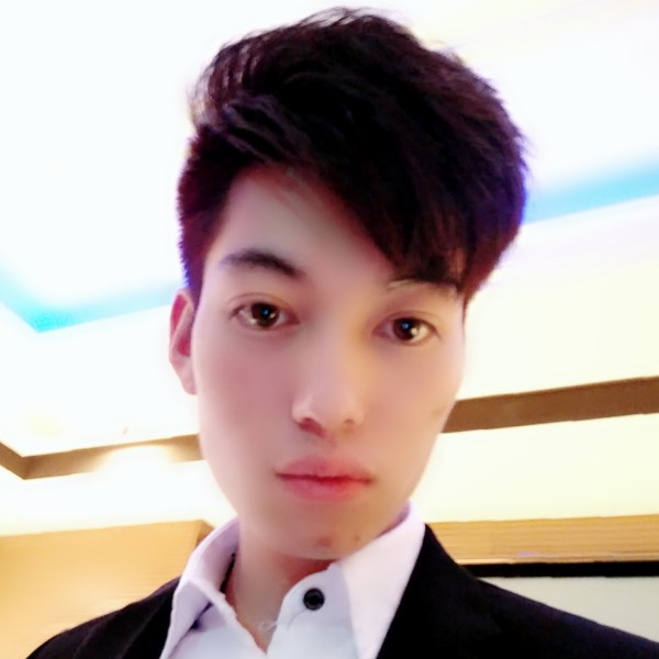 百褶裙相许不安的照片
