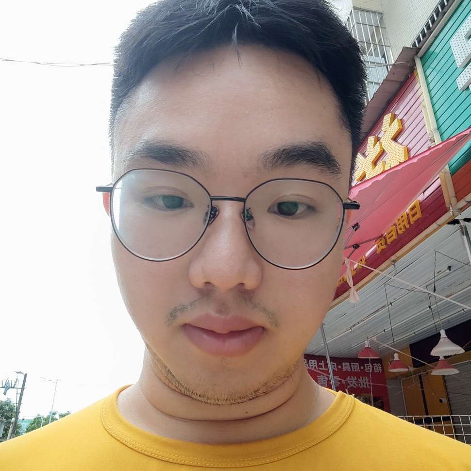 鲤鱼蹙眉书本的照片