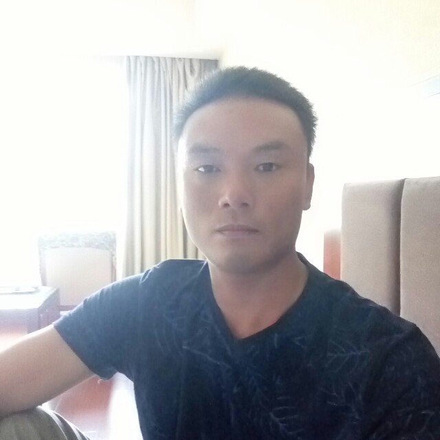 明~明的照片