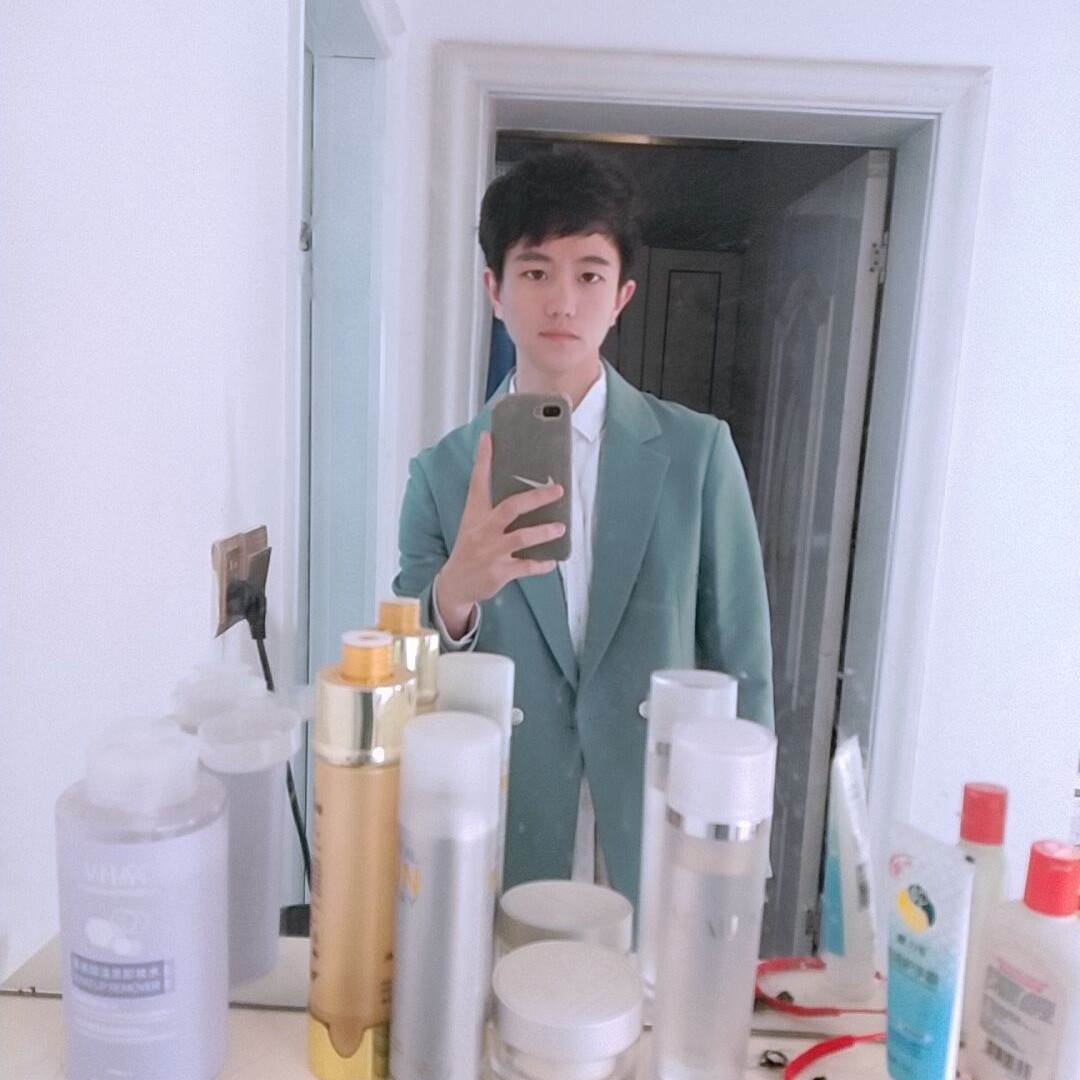 情话笑纯真的照片