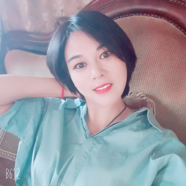 朱晓芳的照片