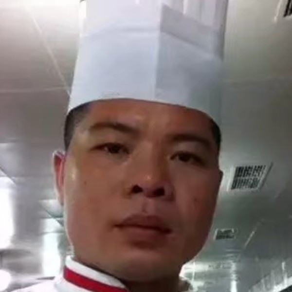 雪糕蹁跹独寂的照片