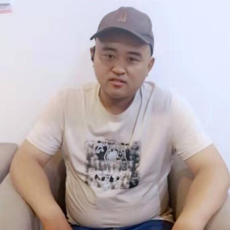 月亮外向的照片