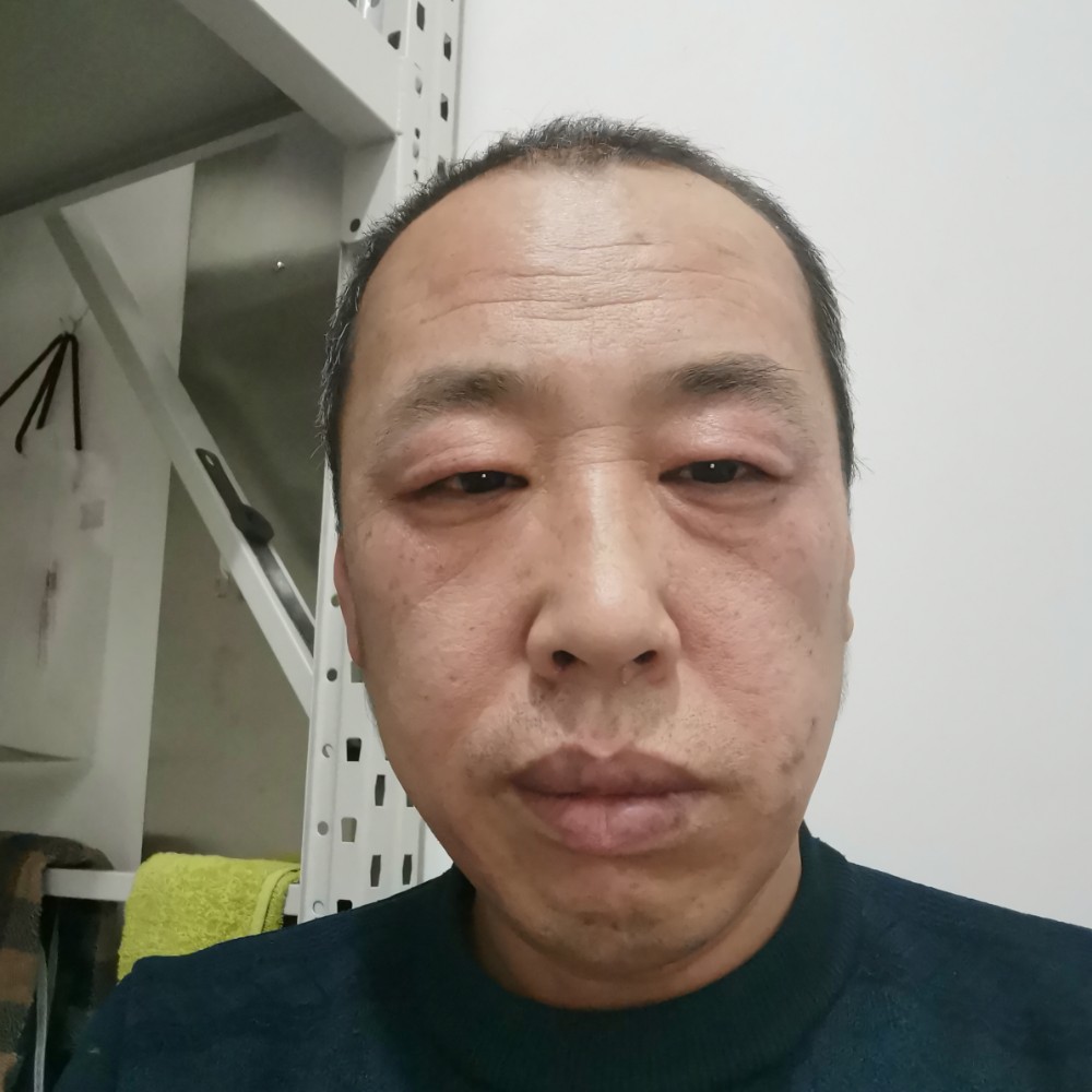 傲骨当肩的照片