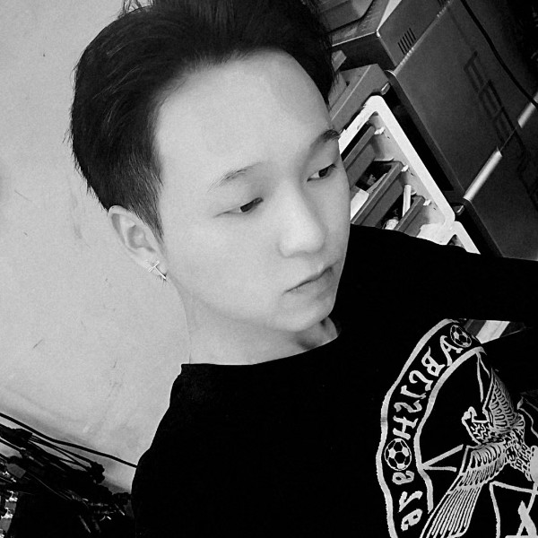 SU  苏苏的照片