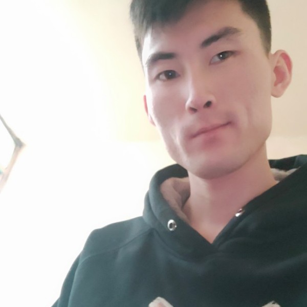 独特深拥过客的照片