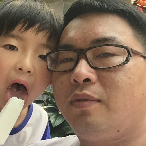 端庄就羊的照片