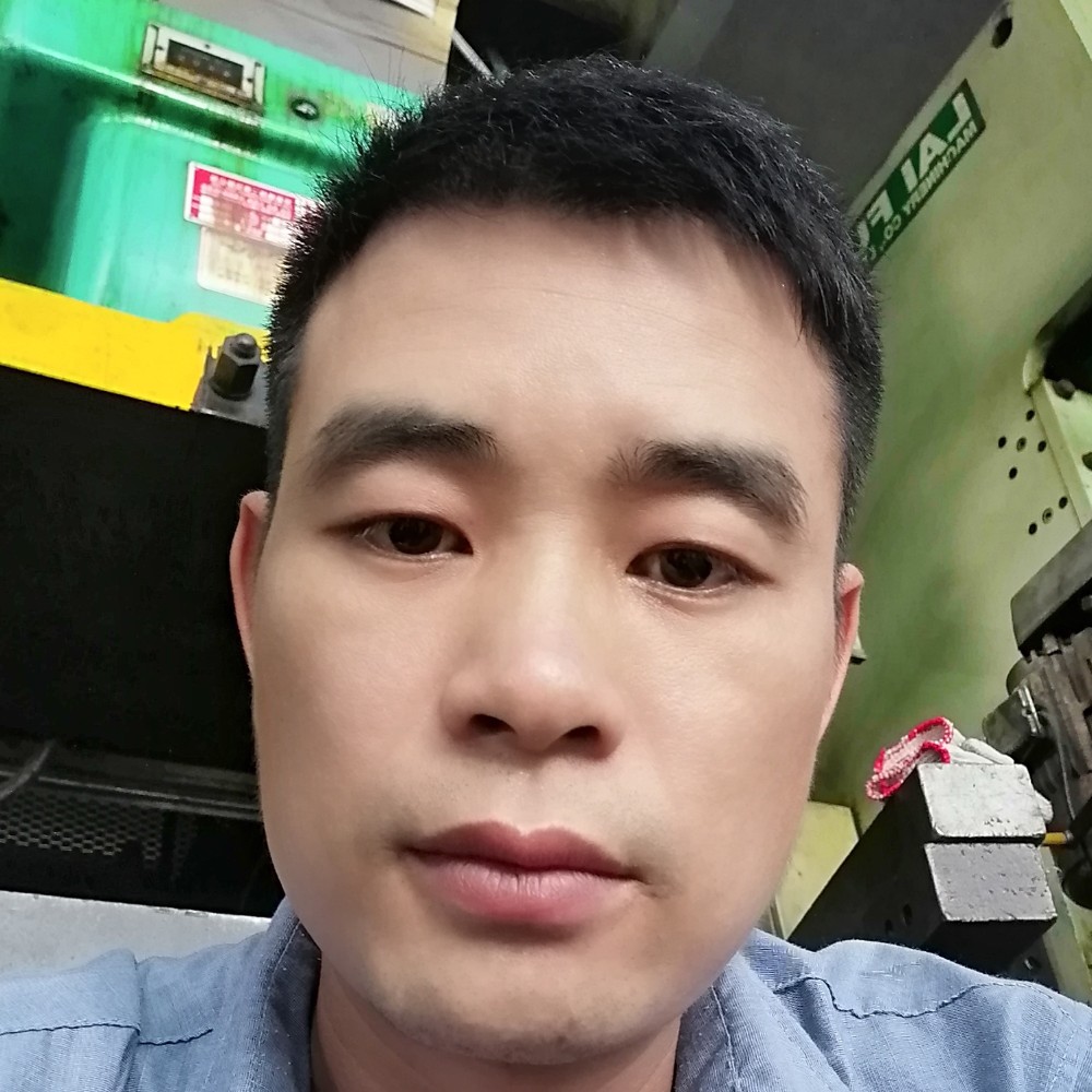 八宝粥蹙眉发嗲的照片