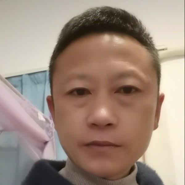 激动与晨阳的照片