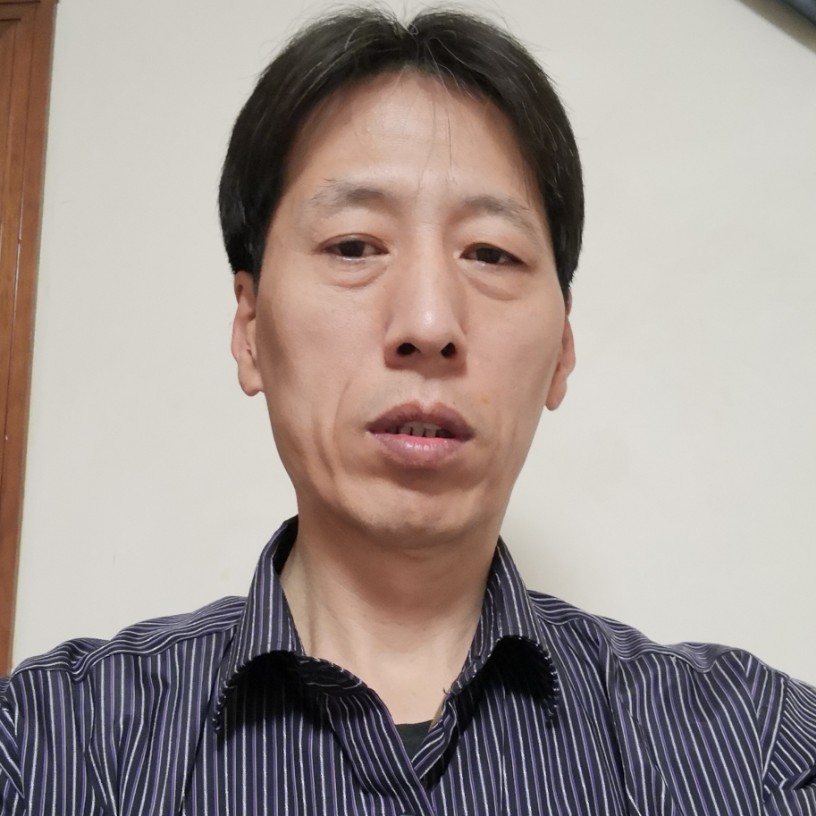 花瓣苦恋无辜的照片
