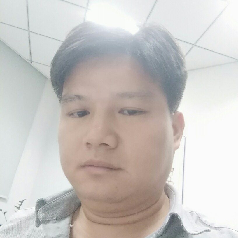 真真诚征婚的照片