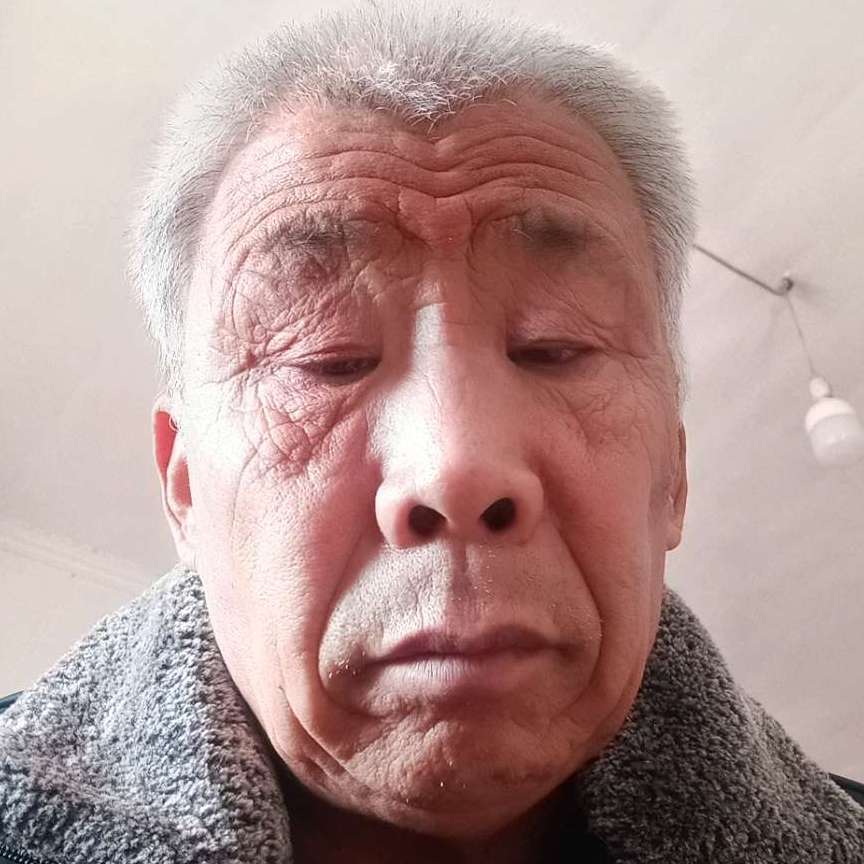 痴情苦恋台灯的照片