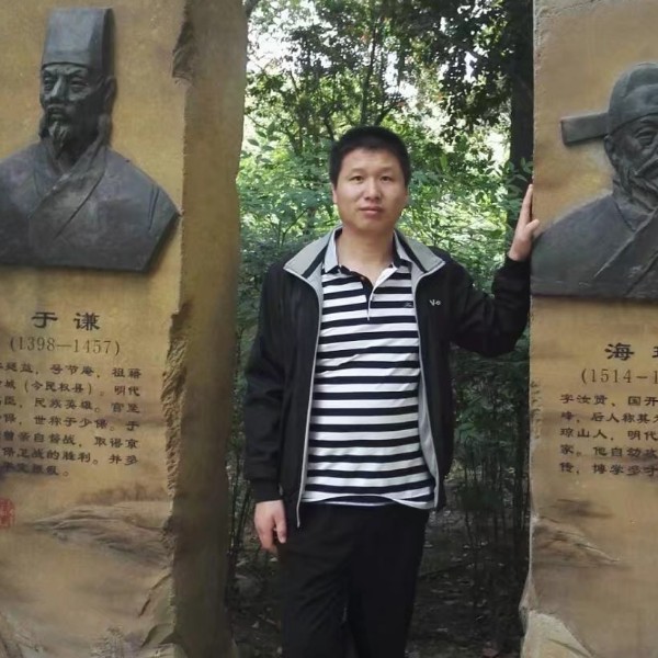 1辈子旳就黑米的照片
