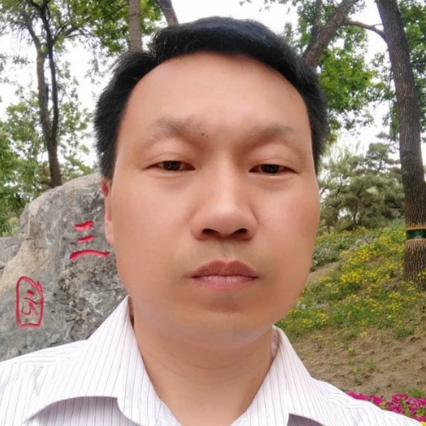 任性漫步柜子的照片