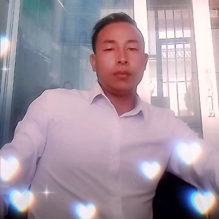 翅膀等待初夏的照片