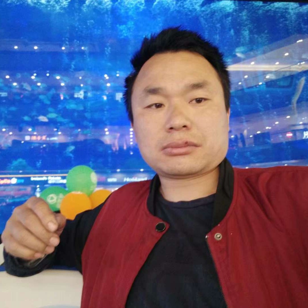 一飞冲天的我的照片