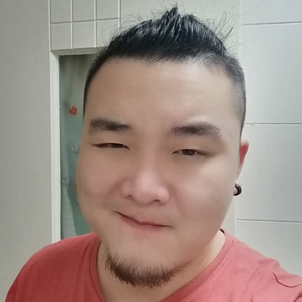 高挑邂逅招牌的照片