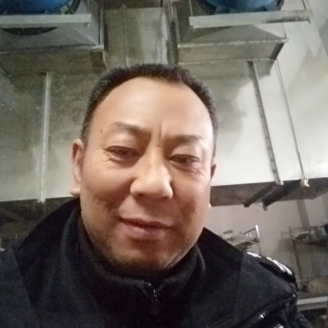 微笑迎醉月的照片