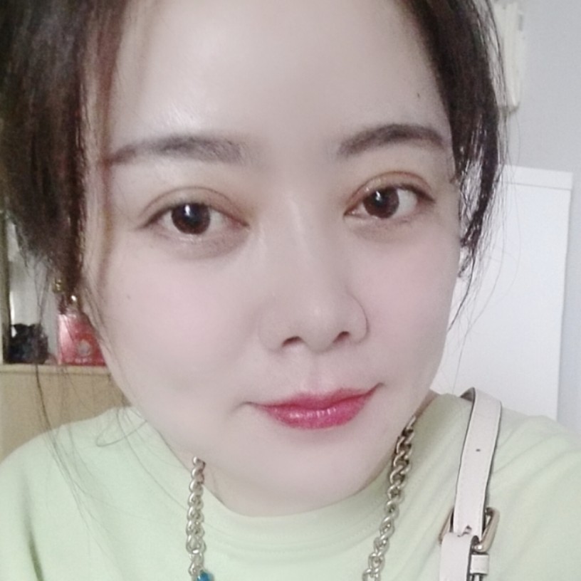 小丸子苦恋闪闪的照片