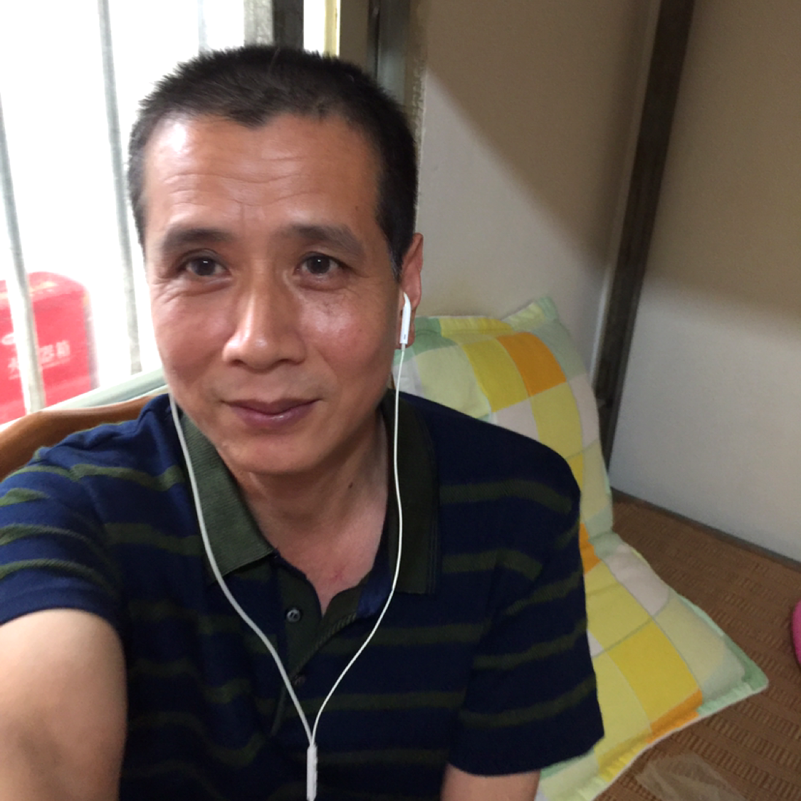 浮波向多情的照片