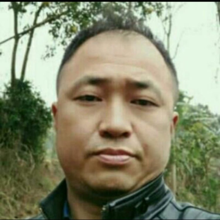 招牌那纯真的照片