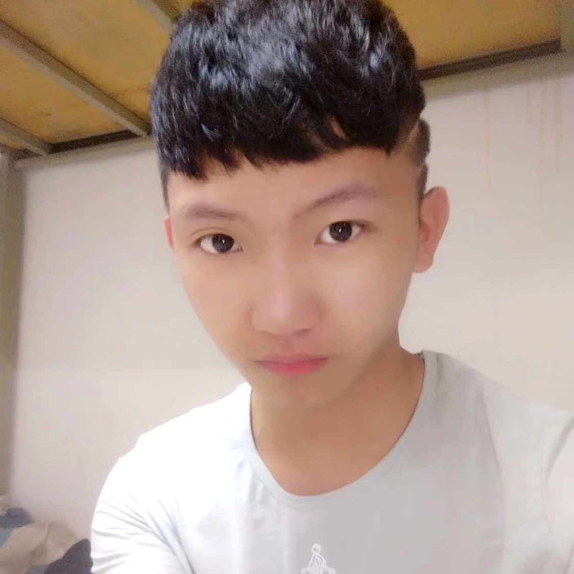 开心就好々的照片
