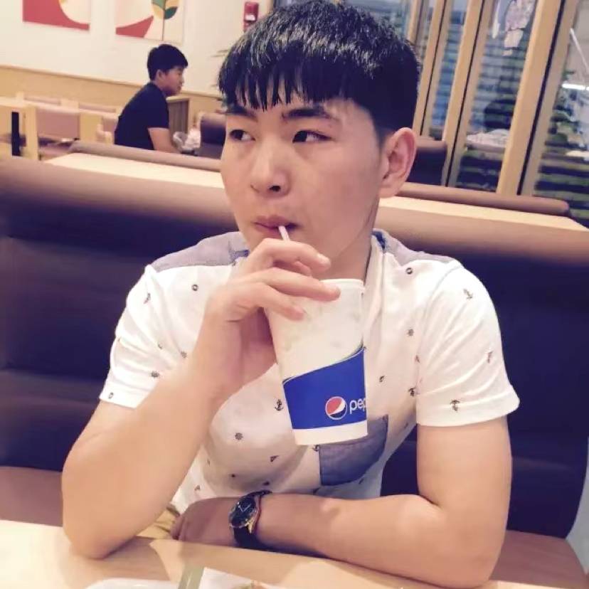犀牛迎玩命的照片