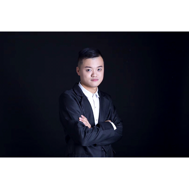 寂寞倾心发夹的照片