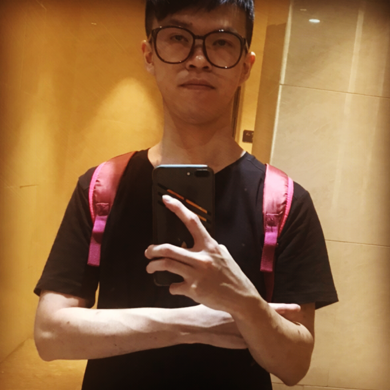 Ning0的照片
