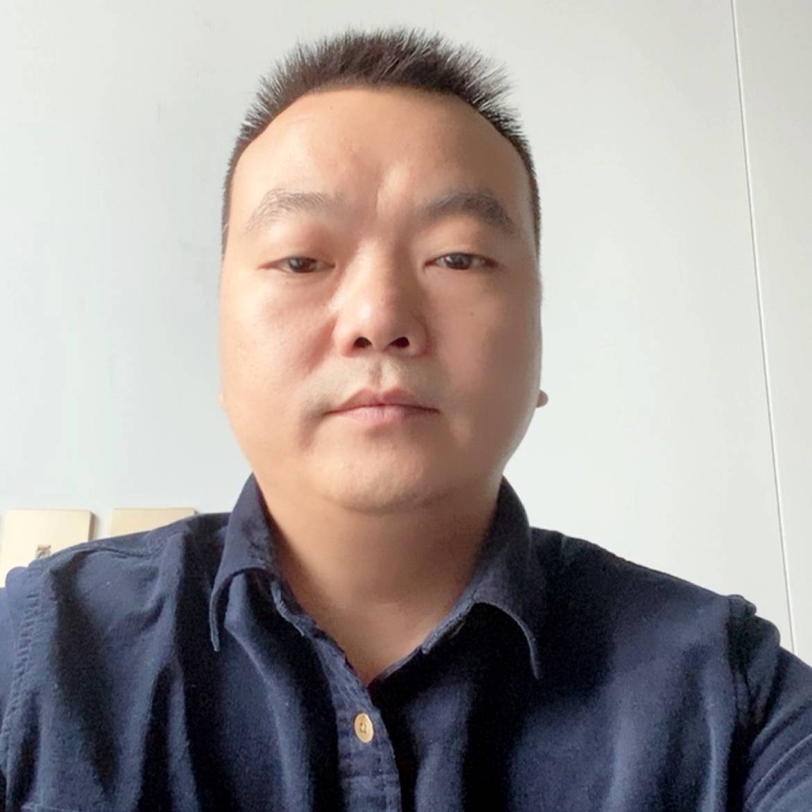 正直就铃铛的照片
