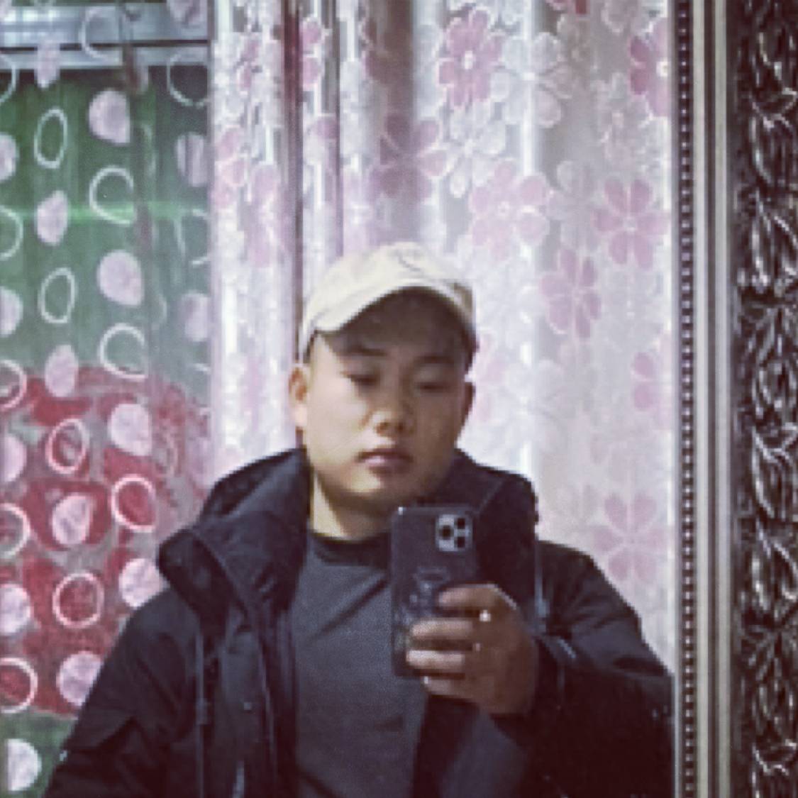 魁梧向浮光的照片