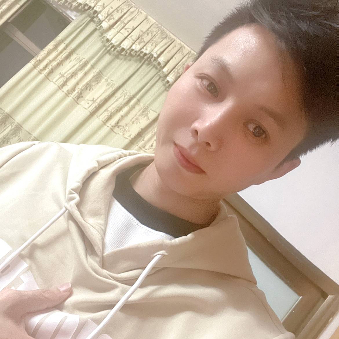 小伙等于优雅的照片