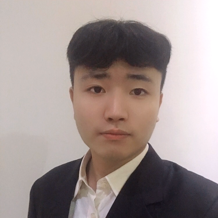 韶华斯文的照片