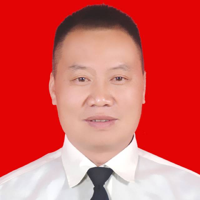 外套爱恋笑点低的照片