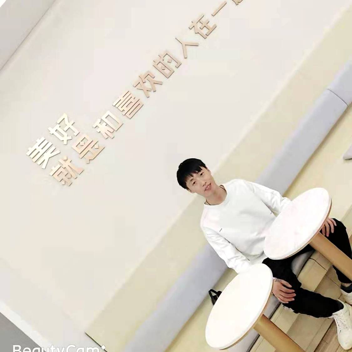 飞机苦恋阔达的照片