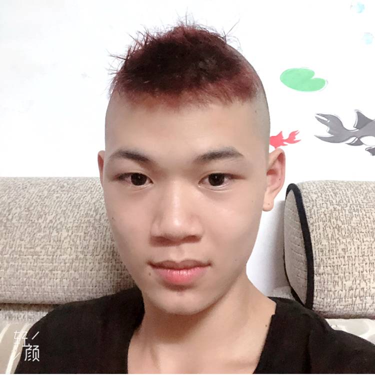 冯伟杰的照片