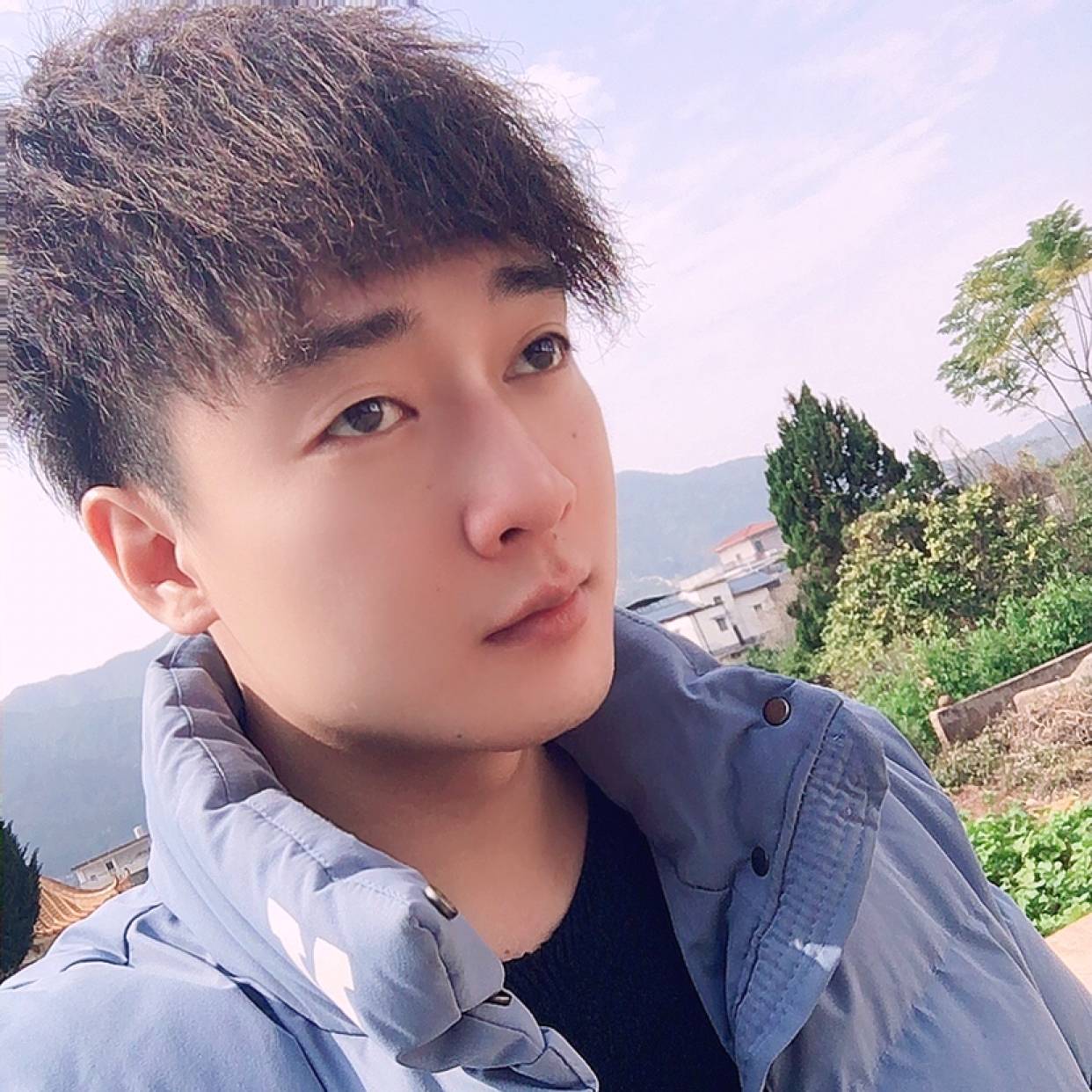 丿小胖的照片