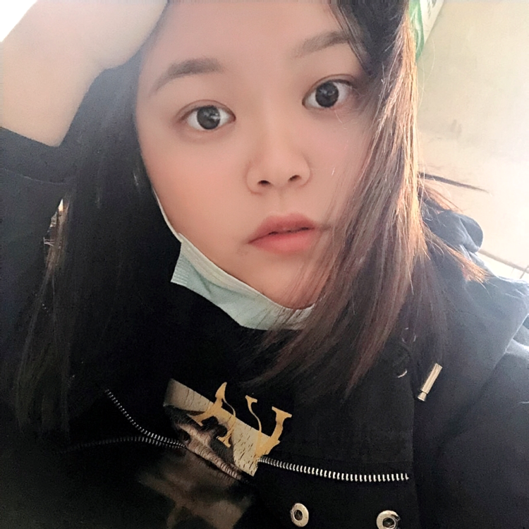 小伙倾心懦弱的照片