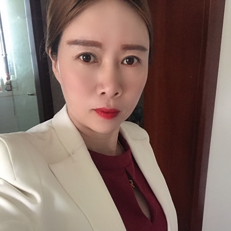 真妁的照片