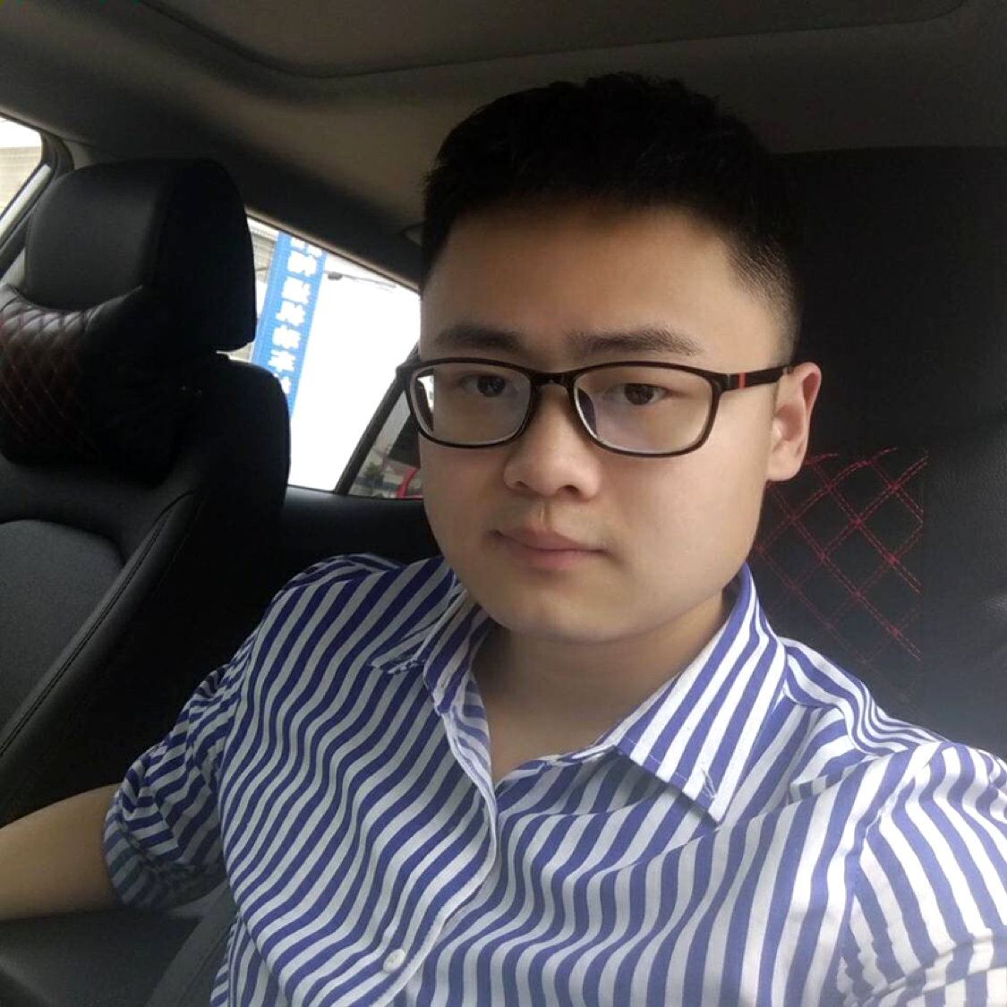 冷漠40的照片